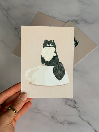 Postcard tea time kitty